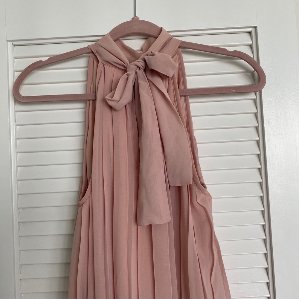 H&M light pink pleated dress